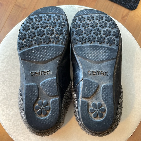 Aetrex Leather Mule slide - Picture 4 of 6